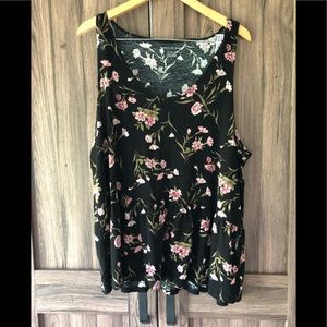 American Eagle sleeveless peplum style tank